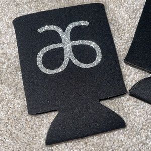NWOT Silver Glitter Arbonne Coozy